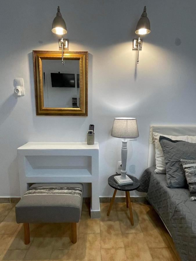 Milos Inn Adamantas Eksteriør billede