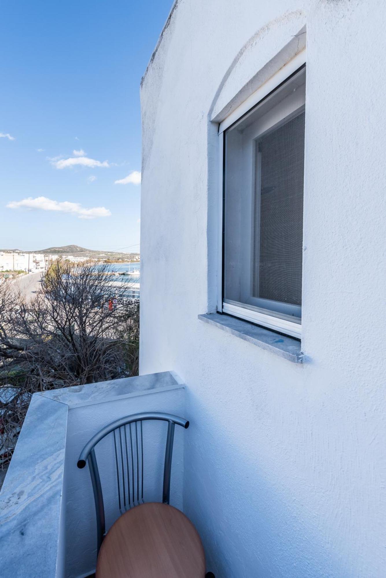 Milos Inn Adamantas Eksteriør billede